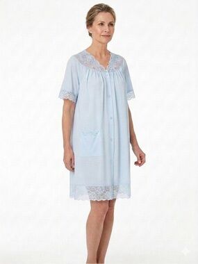 VTG 70s Shadowline Blue Nylon Lace Trim Robe Medium Made in USA